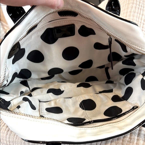 KATE SPADE Purse Handbag White Patent Leather w/Black Trim - Picture 3 of 9
